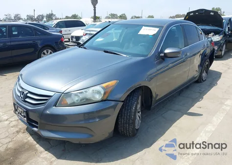 2012 Honda Accord 2.4 Lx из США, поврежденный, VIN 1HGCP2F3XCA240517